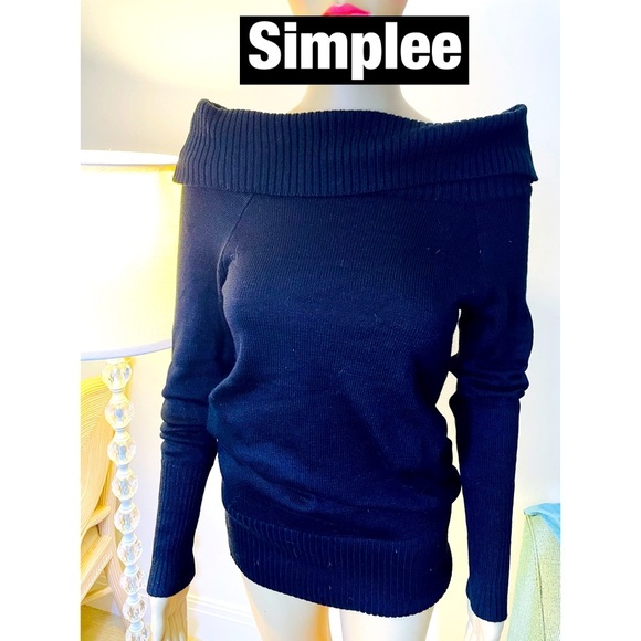 Simplee, Black Oval or Cowl‎ Neck Sweater Sz Sm - Picture 1 of 9
